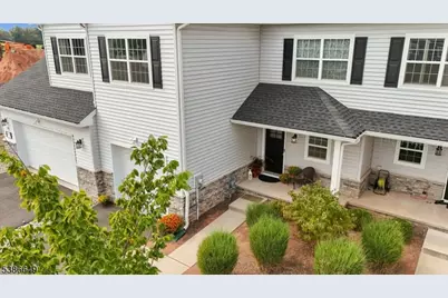 15 Pansy Ct, Franklin Township, NJ 08873 - Photo 37