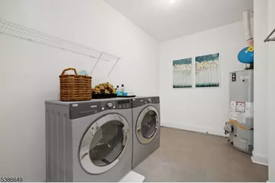 15 Pansy Ct, Franklin Township, NJ 08873 - Photo 29