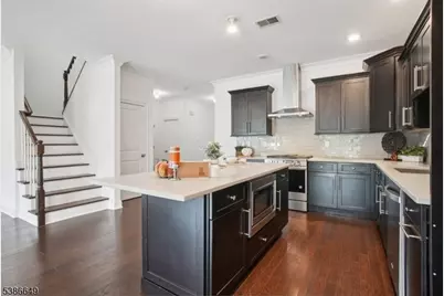 15 Pansy Ct, Franklin Township, NJ 08873 - Photo 11