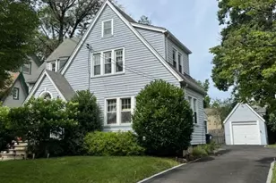 215 Katherine St, Scotch Plains Township, NJ 07076 - Photo 1