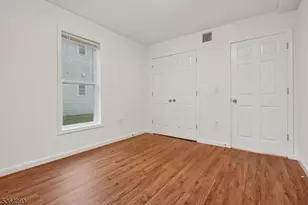 87B N 18th St, East Orange, NJ 07017 - Photo 11