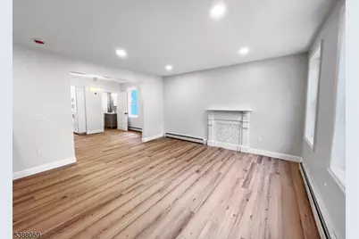 86 Heckman St, Phillipsburg, NJ 08865 - Photo 3