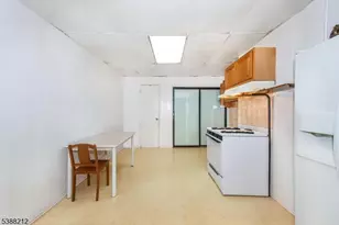 415 24th St, Union City, NJ 07087 - Photo 5