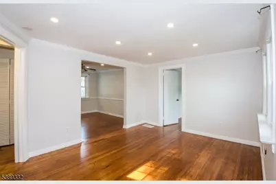 21 Old South Ave, Fanwood, NJ 07023 - Photo 9