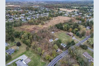 33 Sergeantsville Rd, Raritan Township, NJ 08822 - Photo 15