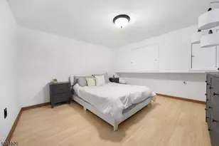 25 Newby Ave, Woodland Park, NJ 07424 - Photo 13