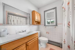 25 Newby Ave, Woodland Park, NJ 07424 - Photo 19