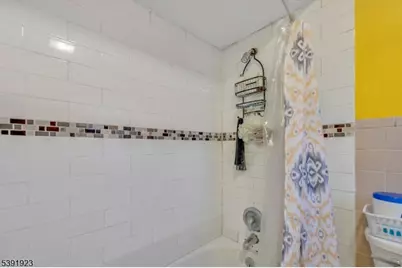 131 Park Pl, Passaic, NJ 07055 - Photo 13