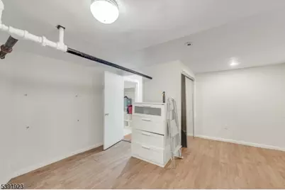 131 Park Pl, Passaic, NJ 07055 - Photo 35