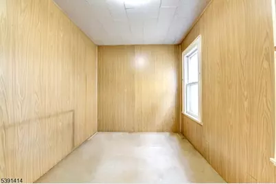 570 Jackson Ave, Elizabeth, NJ 07201 - Photo 13