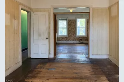 16 Beauvoir Ave, Summit, NJ 07901 - Photo 3