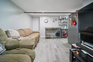 356 N Arlington Ave, East Orange, NJ 07017 - Photo 35