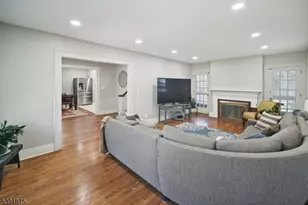 356 N Arlington Ave, East Orange, NJ 07017 - Photo 3