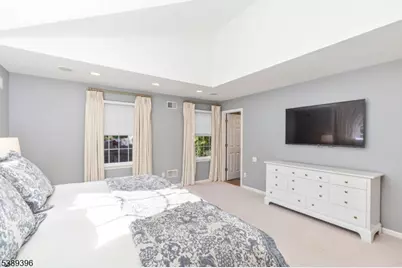 49 Highlander Dr, Scotch Plains Township, NJ 07076 - Photo 17