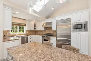 49 Highlander Dr, Scotch Plains Township, NJ 07076 - Photo 13