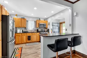 45 E Webster Ave, Roselle Park, NJ 07204 - Photo 9