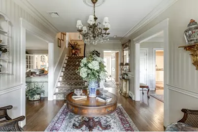 11 Mountain View Drive, Mountainside, NJ 07092 - Photo 5