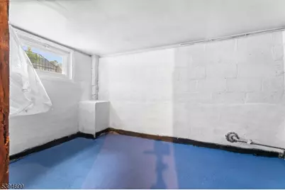 4 Sager Pl, Irvington, NJ 07111 - Photo 31