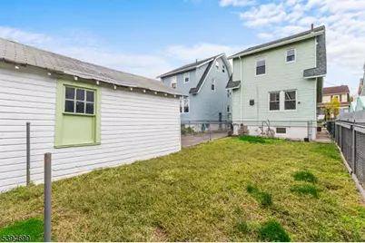 4 Sager Pl, Irvington, NJ 07111 - Photo 33