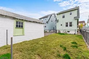 4 Sager Pl, Irvington, NJ 07111 - Photo 33