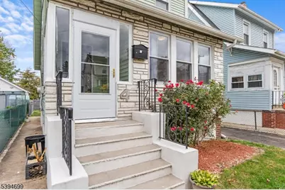 4 Sager Pl, Irvington, NJ 07111 - Photo 35