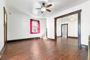 4 Sager Pl, Irvington, NJ 07111 - Photo 9