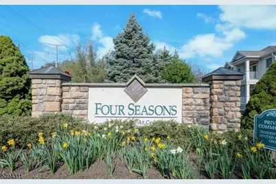 806 Holly Ln #806, Cedar Grove, NJ 07009 - Photo 1