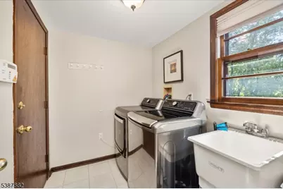 33 John Dr, Clinton Township, NJ 08801 - Photo 21