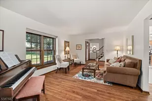 33 John Dr, Clinton Township, NJ 08801 - Photo 17