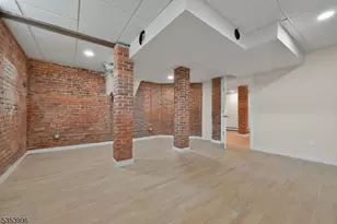 101 Park St, Montclair, NJ 07042 - Photo 27