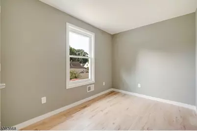 1126 Stone St, Rahway, NJ 07065 - Photo 9