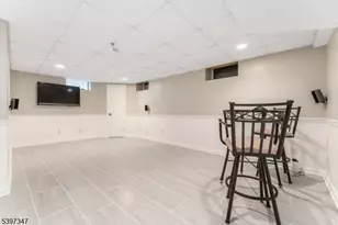 12 Woodside Ln, Raritan Township, NJ 08822 - Photo 37