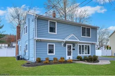 12 Bergen Dr, Cedar Grove, NJ 07009 - Photo 3