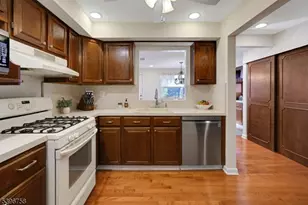 12 Bergen Dr, Cedar Grove, NJ 07009 - Photo 9