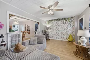 451 Pursel St, Phillipsburg, NJ 08865 - Photo 7