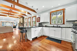 42 Rainbow Trail, Parsippany, NJ 07834 - Photo 3