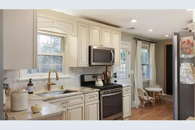 838 Riverside Drive, Hillsborough Township, NJ 08844 - Photo 13