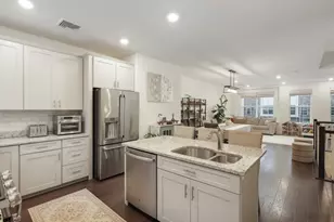 305 Saratoga Ct, Branchburg Township, NJ 08876 - Photo 15