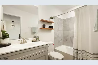 305 Saratoga Ct, Branchburg Township, NJ 08876 - Photo 25