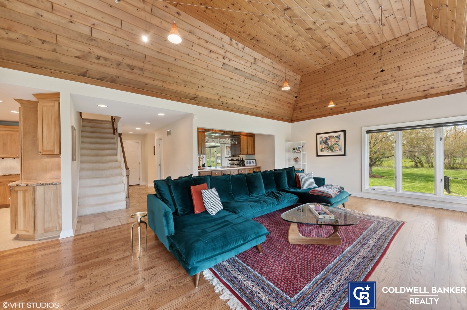 40 Ridge Rd, Hoffman Estates IL  60010-2604 exterior