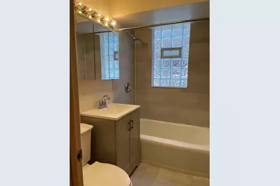 [Address not provided], Evanston, IL 60202 - Photo 15