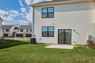 1008 Bristol Ct, Gilberts, IL 60136 - Photo 17