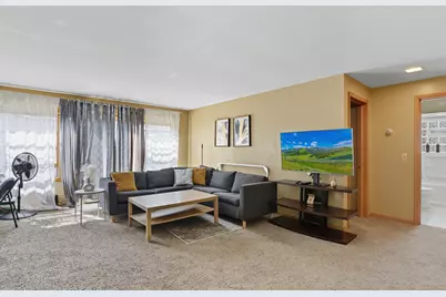 4107 N Keeler Avenue #2H, Chicago, IL 60641 - Photo 3