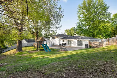1325 Douglas Avenue, Montgomery, IL 60538 - Photo 25