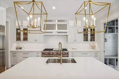 [Address not provided], Hinsdale, IL 60521 - Photo 3