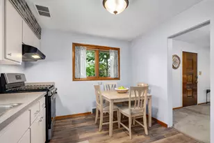 [Address not provided], La Grange, IL 60525 - Photo 9