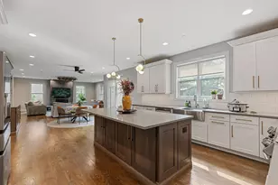 1162 Sycamore Dr, Lake Zurich, IL 60047 - Photo 3