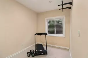 8 Forsythia Ct, Bolingbrook, IL 60490 - Photo 29