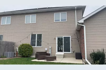 3705 Green Tree Lane, Dekalb, IL 60115 - Photo 15