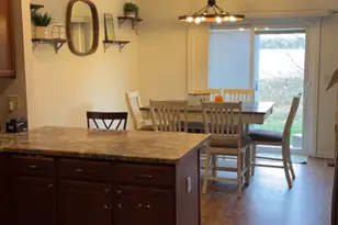 3705 Green Tree Ln, Dekalb, IL 60115 - Photo 5